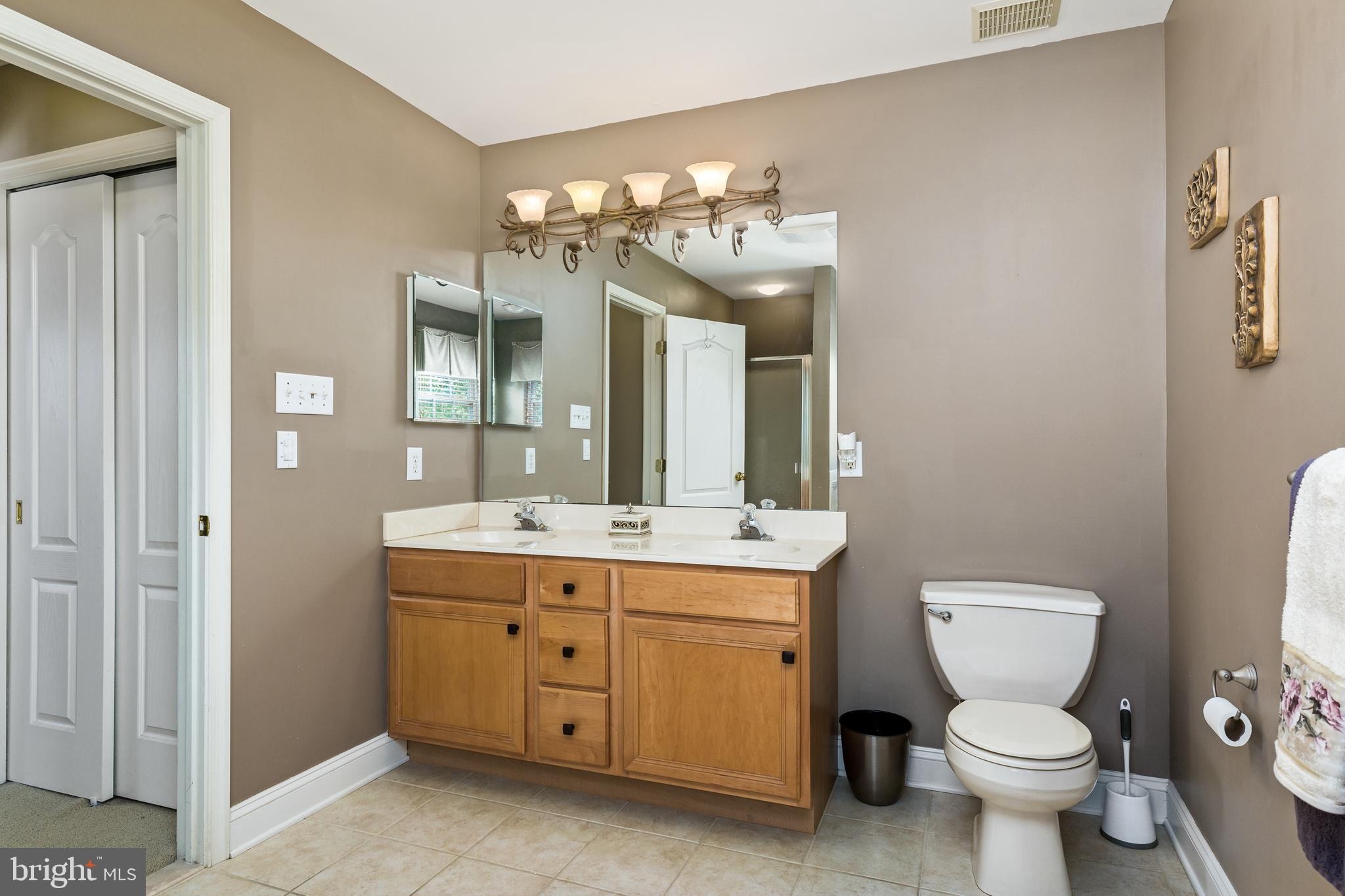 172 Yorktown Road Swedesboro, NJ 08085 - Photo 20 of 37 Gallery Image 20