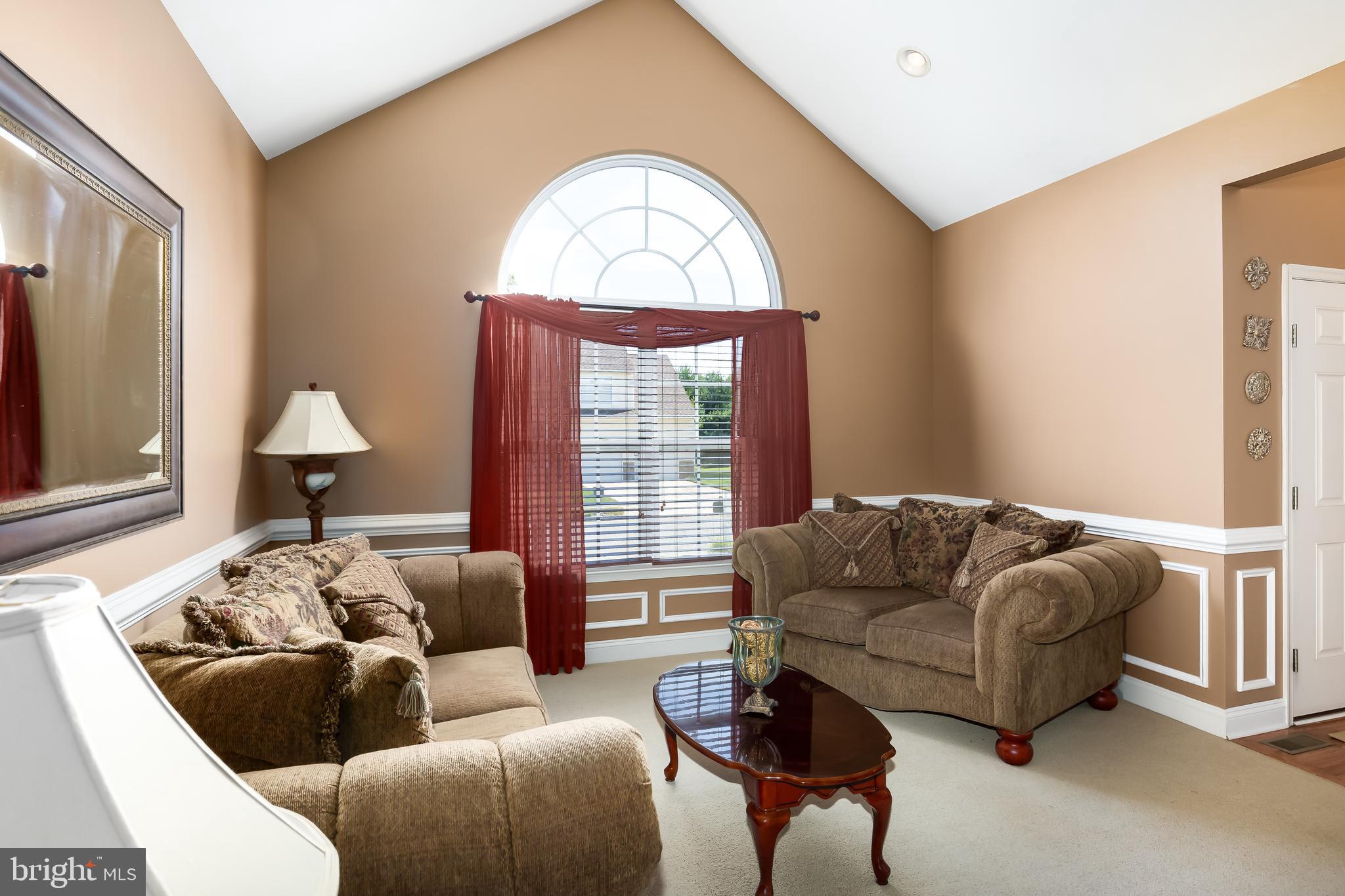 172 Yorktown Road Swedesboro, NJ 08085 - Photo 6 of 37 Gallery Image 6