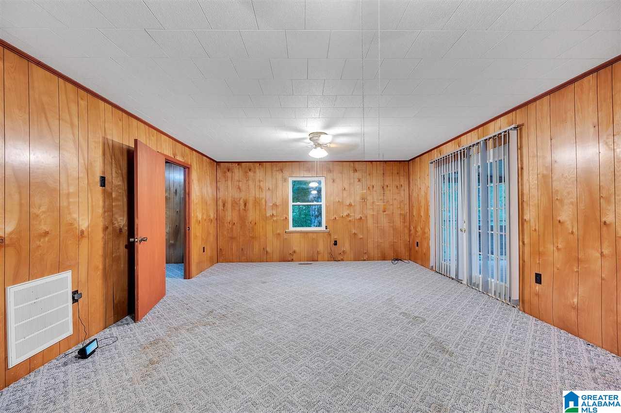 325 Lisa Road Jasper, AL 35501 - Photo 8 of 32
