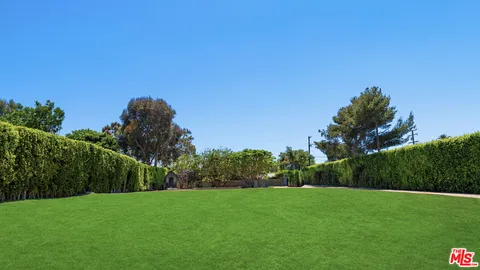 $14,995,000 | 28867 Grayfox Street, Malibu, CA 90265
