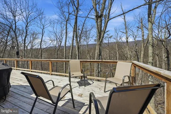 $450,000 | 320 Shawnee Trail, Winchester, VA 22602