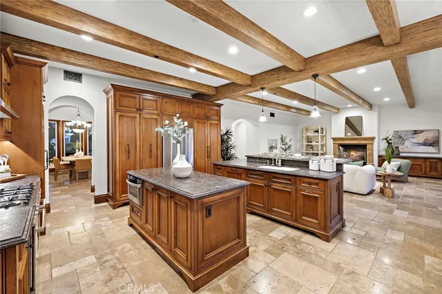 $7,900,000 | 3811 Vista Blanca, San Clemente, CA 92672