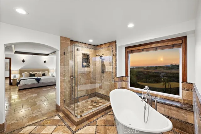 $7,900,000 | 3811 Vista Blanca, San Clemente, CA 92672