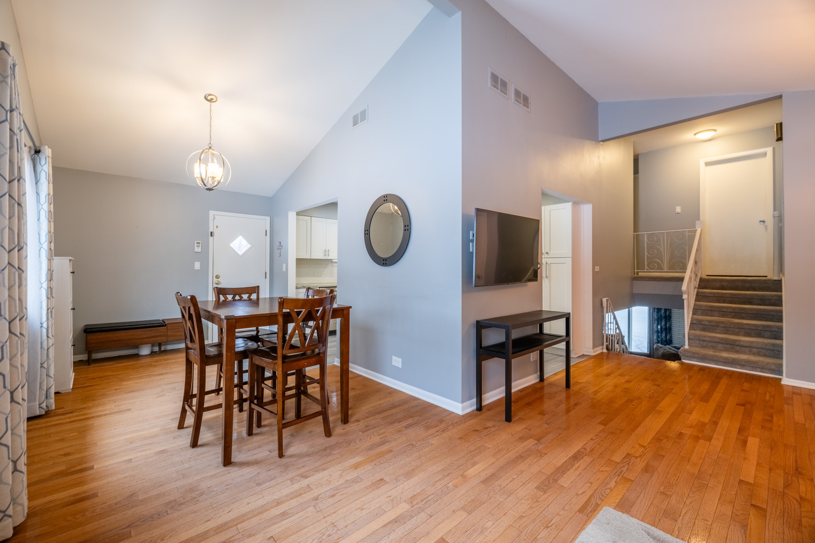 108 Forestview Road Bensenville, IL 60106 - Photo 10 of 22 Gallery Image 10