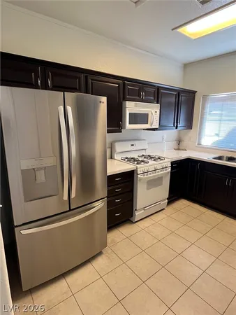 $1,750 | 8128 Broken Spur Lane, Las Vegas, NV 89131