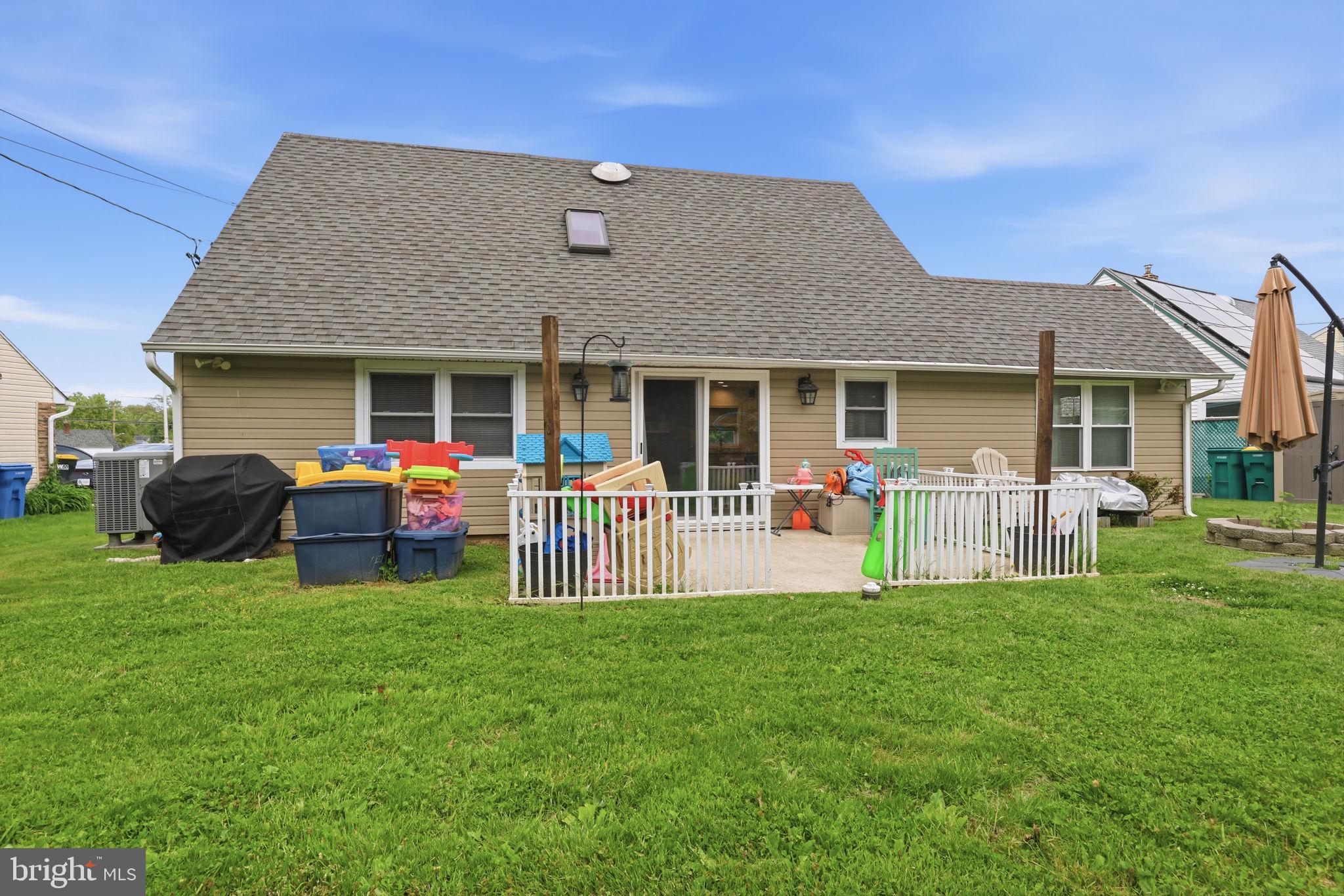 10 Inland Road Levittown, PA 19057 - Photo 31 of 35 Gallery Image 31