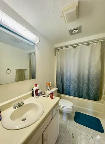 $2,600 | 100 Cove Way, Unit 506, Quincy, MA 02169