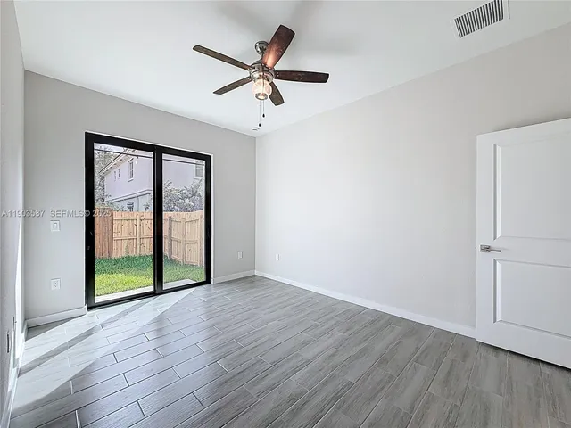 $3,000 | 406 Northwest 41st Street, Unit 406, Oakland Park, FL 33309