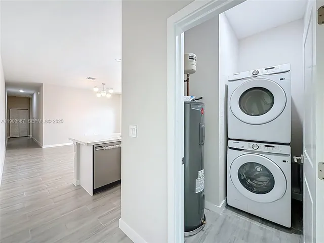 $3,000 | 406 Northwest 41st Street, Unit 406, Oakland Park, FL 33309