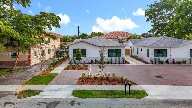 $3,000 | 406 Northwest 41st Street, Unit 406, Oakland Park, FL 33309