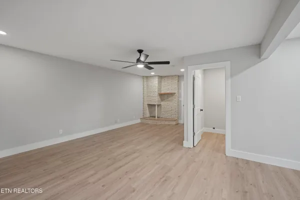 $585,000 | 6020 Weems Road, Knoxville, TN 37918