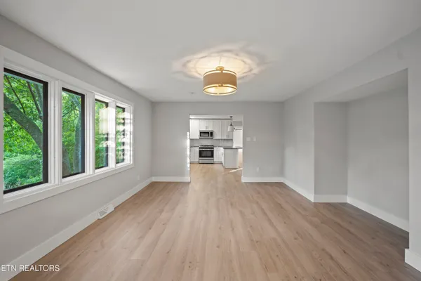 $585,000 | 6020 Weems Road, Knoxville, TN 37918