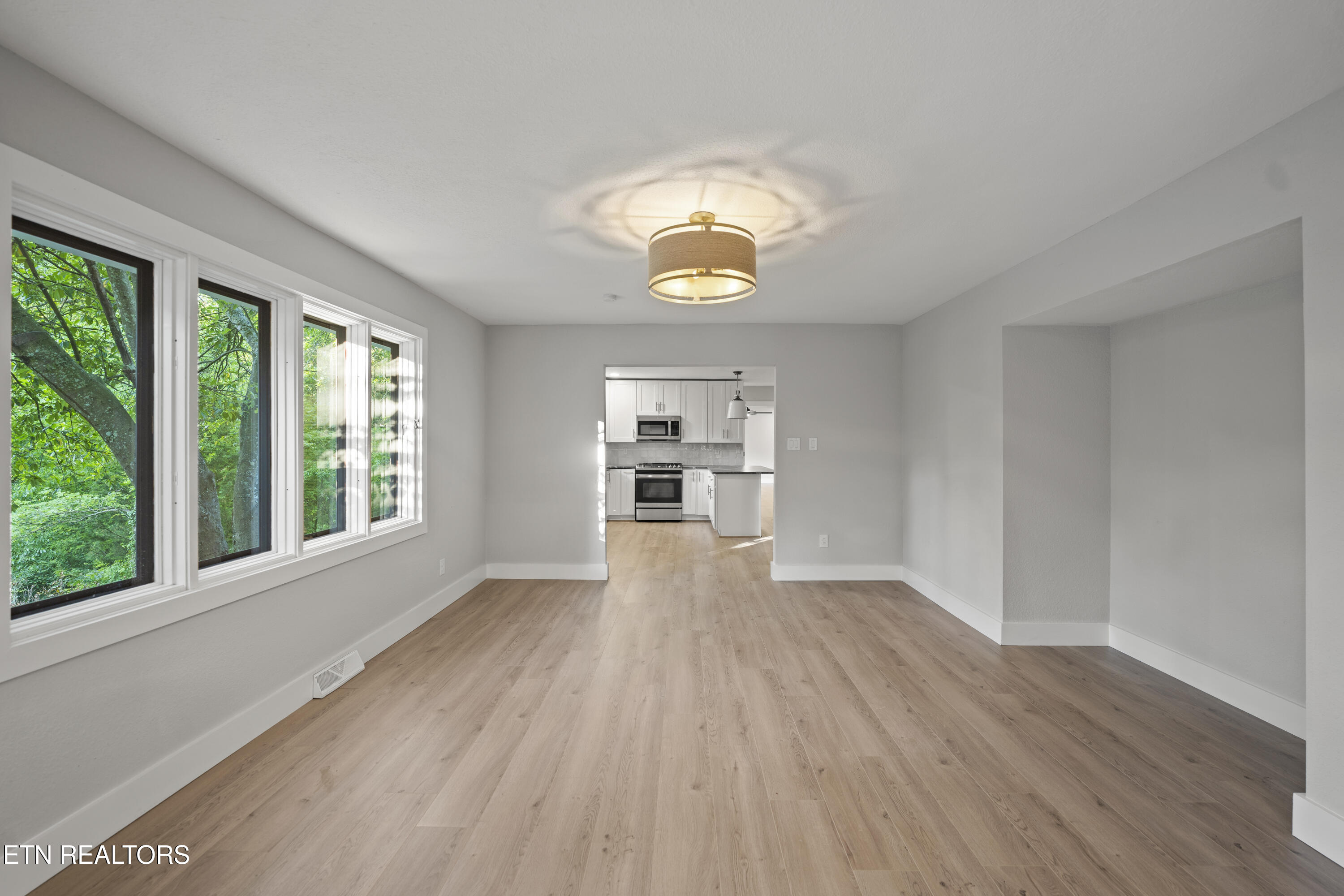 6020 Weems Road Knoxville, TN 37918 - Photo 5 of 30 DSC04690