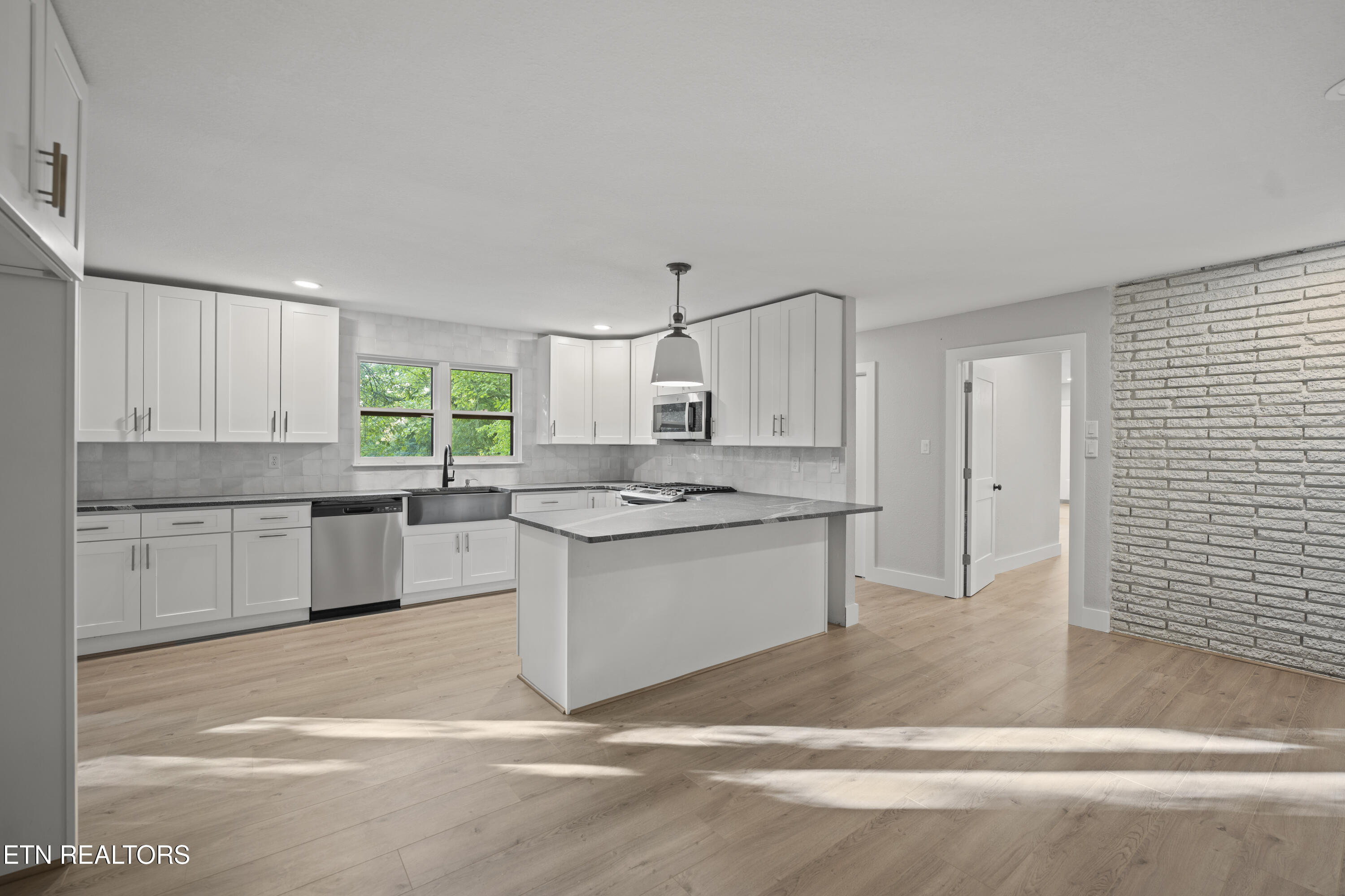 6020 Weems Road Knoxville, TN 37918 - Photo 7 of 30 DSC04696