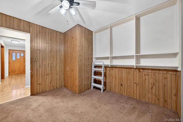 $450,000 | 56 Aqueduct Road, Garrison, NY 10524