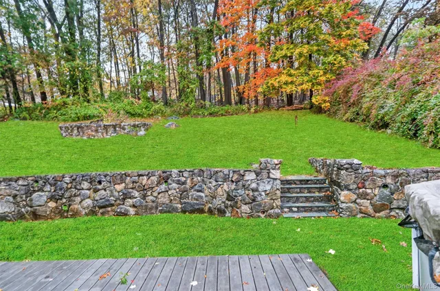 $450,000 | 56 Aqueduct Road, Garrison, NY 10524