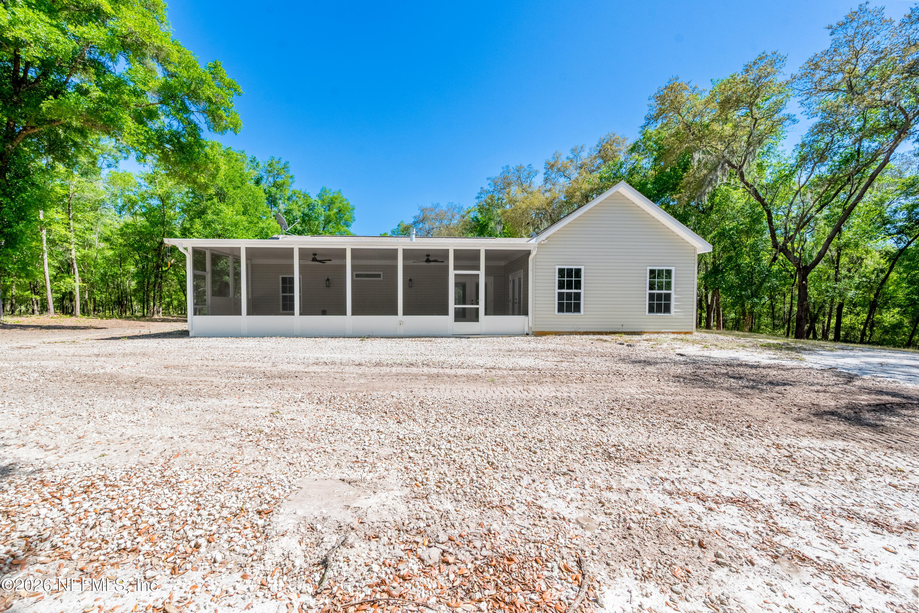 4940 Devils Den Road Keystone Heights, FL 32656 - Photo 3 of 40 3