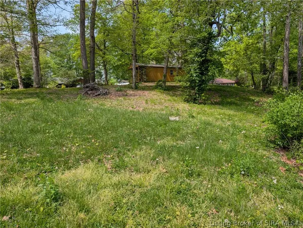 $69,900 | 320 North Hereford Lane, Madison, IN 47250