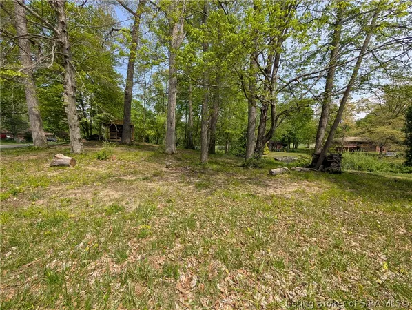 $69,900 | 320 North Hereford Lane, Madison, IN 47250