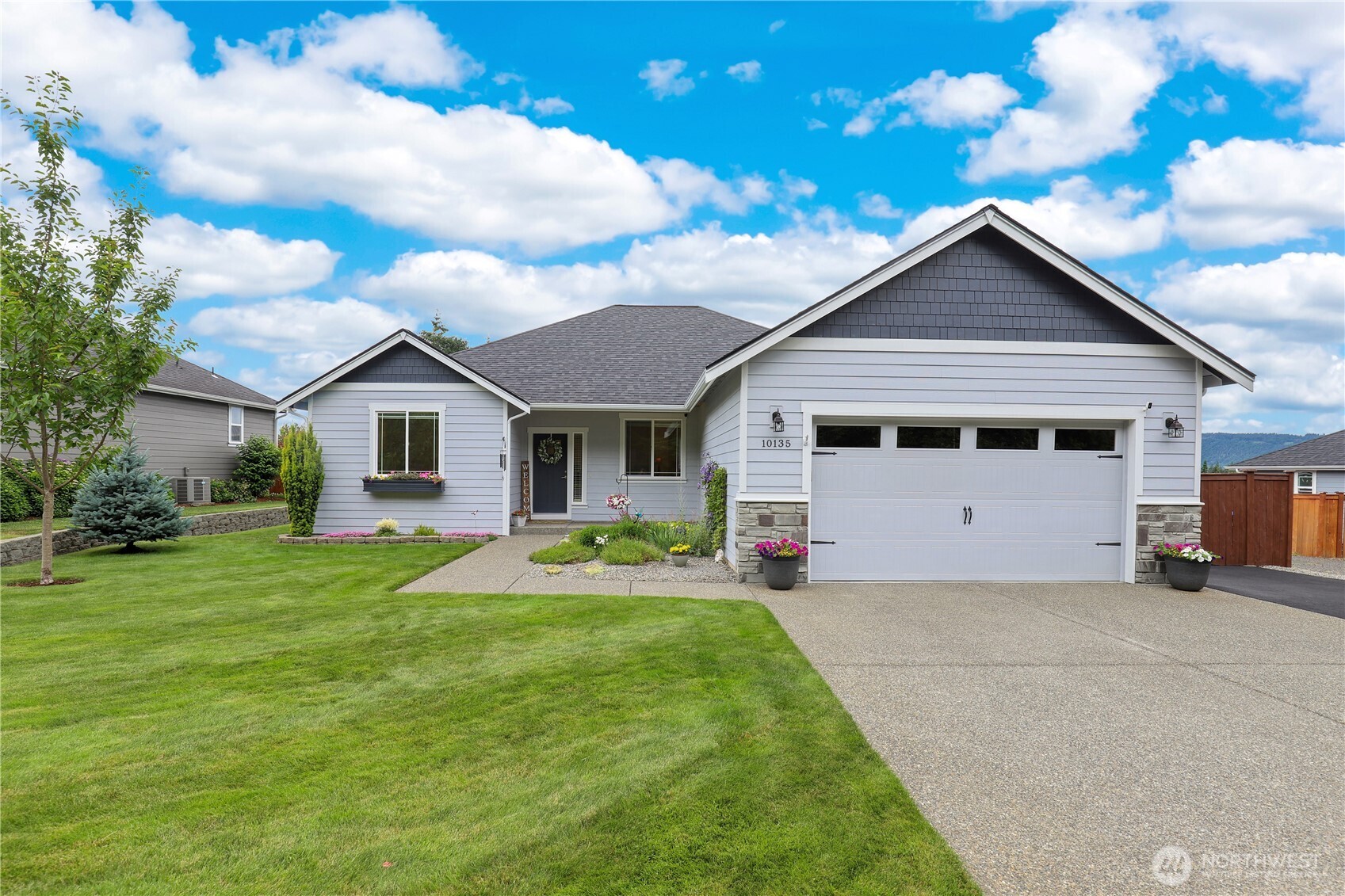 10135 Albany Park Lane Southwest Rochester, WA 98579 - Photo 1 of 29