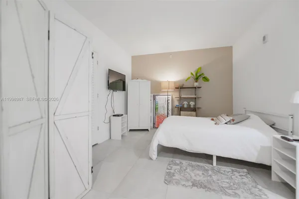 $5,900 | 1010 Brickell Avenue, Unit 2906, Miami, FL 33131
