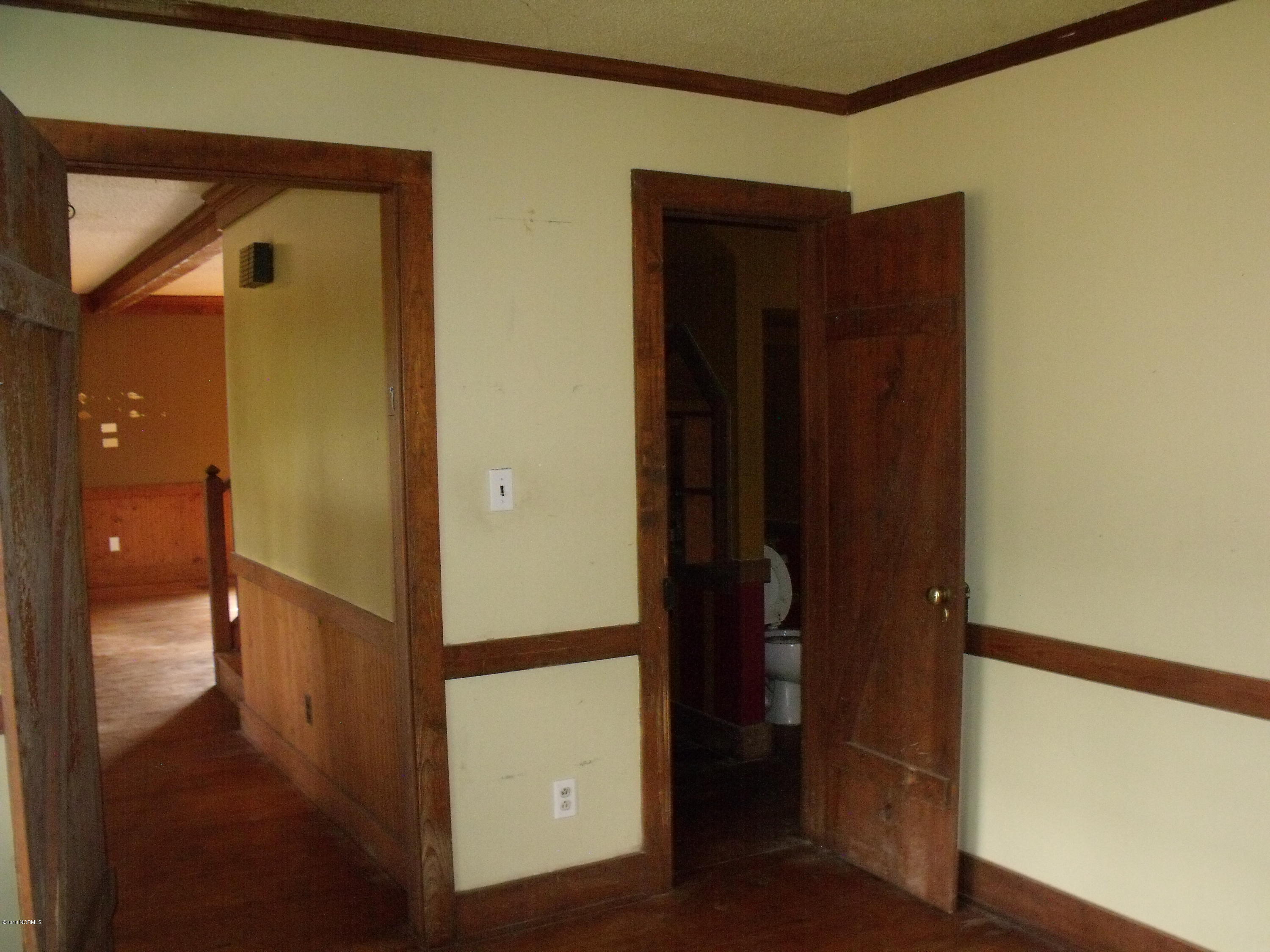 420 South Fairview Road Rocky Mount, NC 27801 - Photo 15 of 19 30 MASTER
