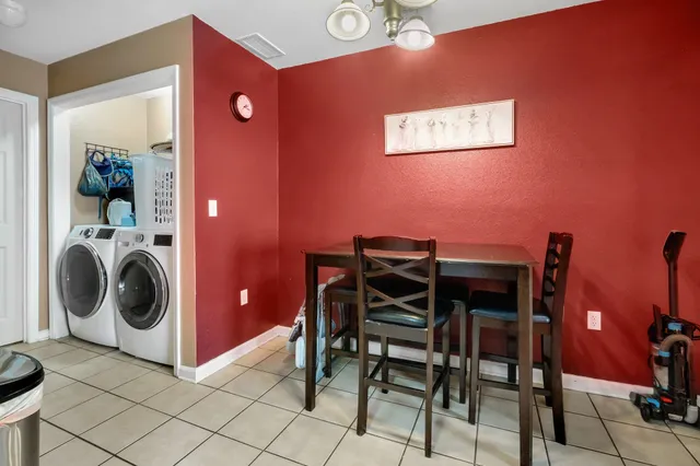 $172,000 | 4434 Gearhart Road, Unit 1801, Tallahassee, FL 32303