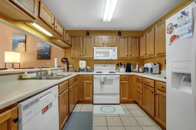 $172,000 | 4434 Gearhart Road, Unit 1801, Tallahassee, FL 32303