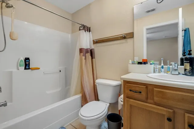 $172,000 | 4434 Gearhart Road, Unit 1801, Tallahassee, FL 32303