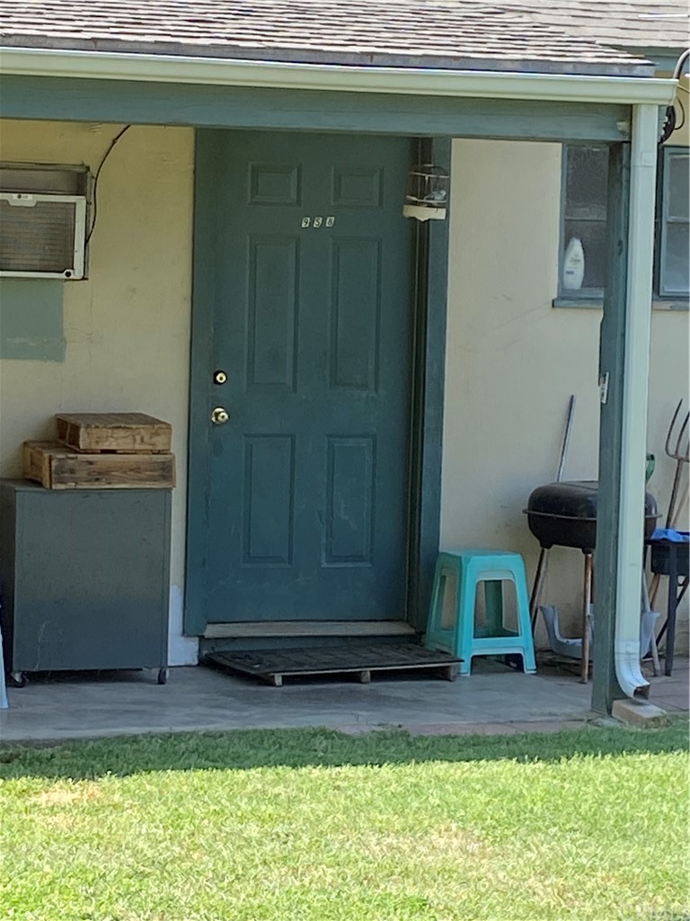 976 Barney Street Merced, CA 95340 - Photo 10 of 15 Gallery Image 10