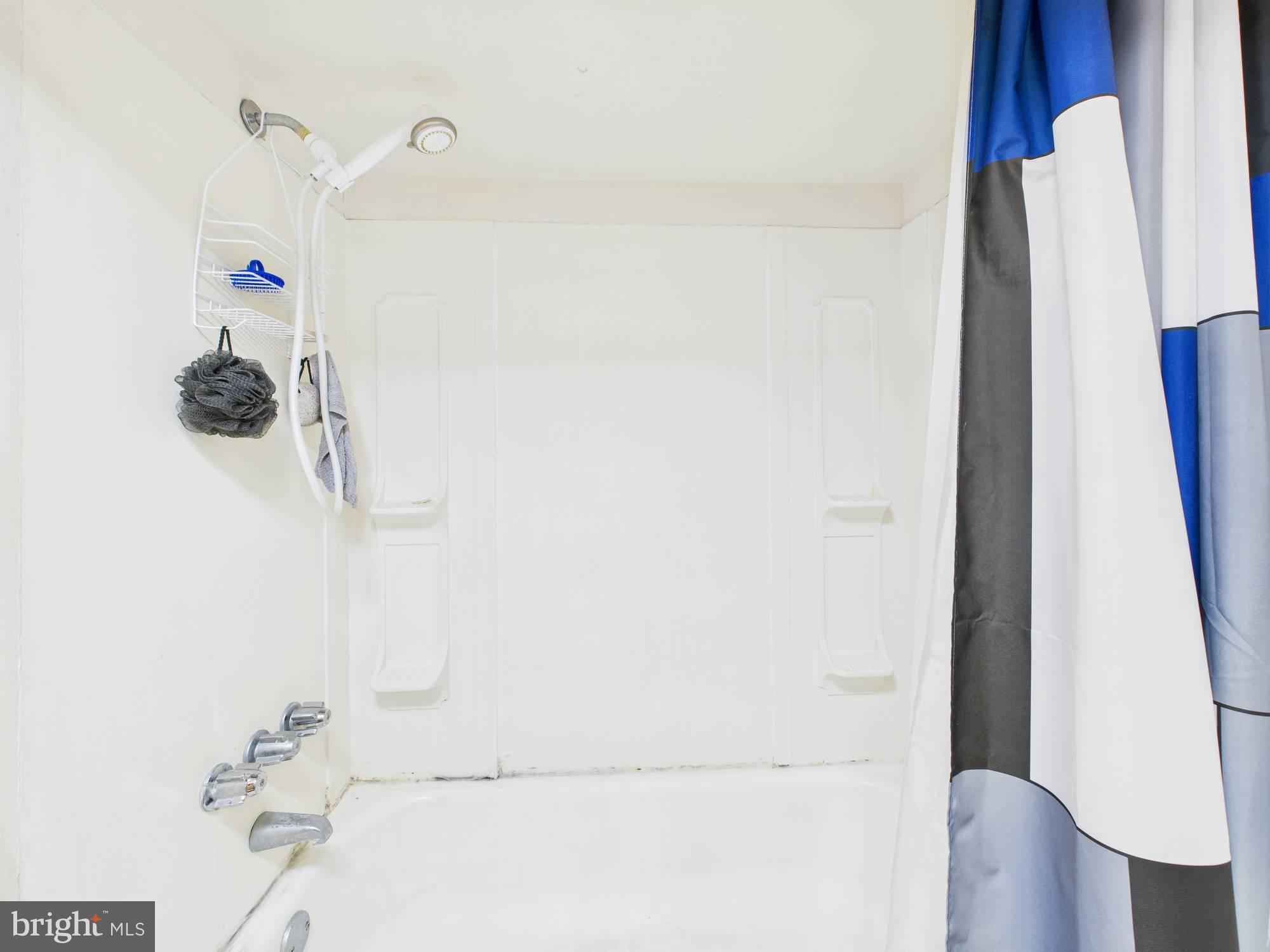4073 West Ford Road Philadelphia, PA 19131 - Photo 33 of 50 a bathroom with a shower