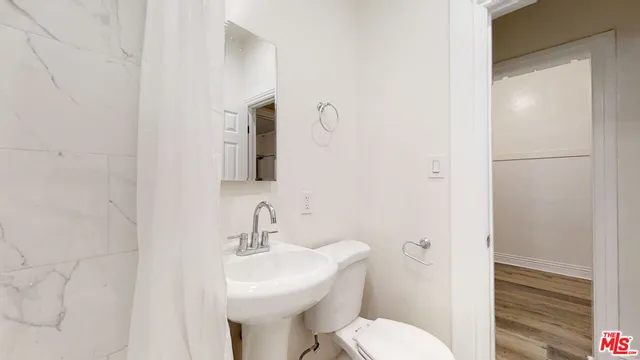 $1,195 | 1117 South Westlake Avenue, Unit 105, Los Angeles, CA 90006