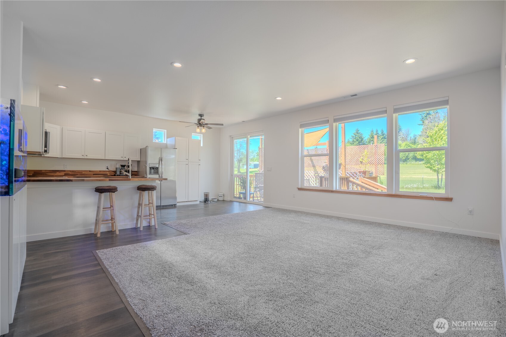 116 Gershick Road Silver Creek, WA 98585 - Photo 6 of 33