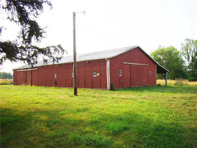 19421 Hopewell Road Mount Vernon, OH 43050 - Photo 3 of 25