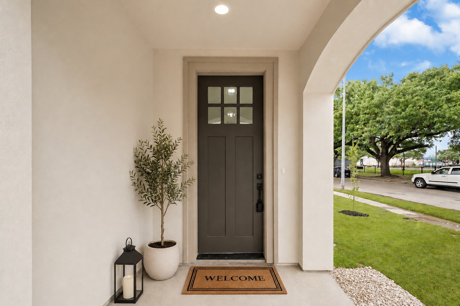 3335 Kilgore Street Houston, TX 77021 - Photo 3 of 27 Photo is virtually staged