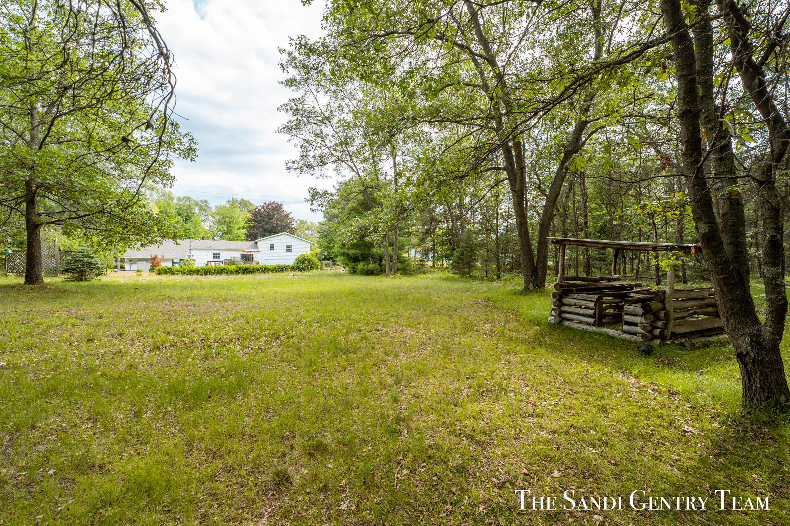 3694 West McMillan Road Muskegon, MI 49445 - Photo 29 of 31 3694 W. McMillan ext0008