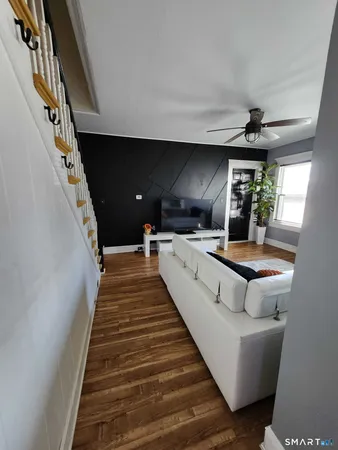 $2,400 | 14 Union Street, Manchester, CT 06042