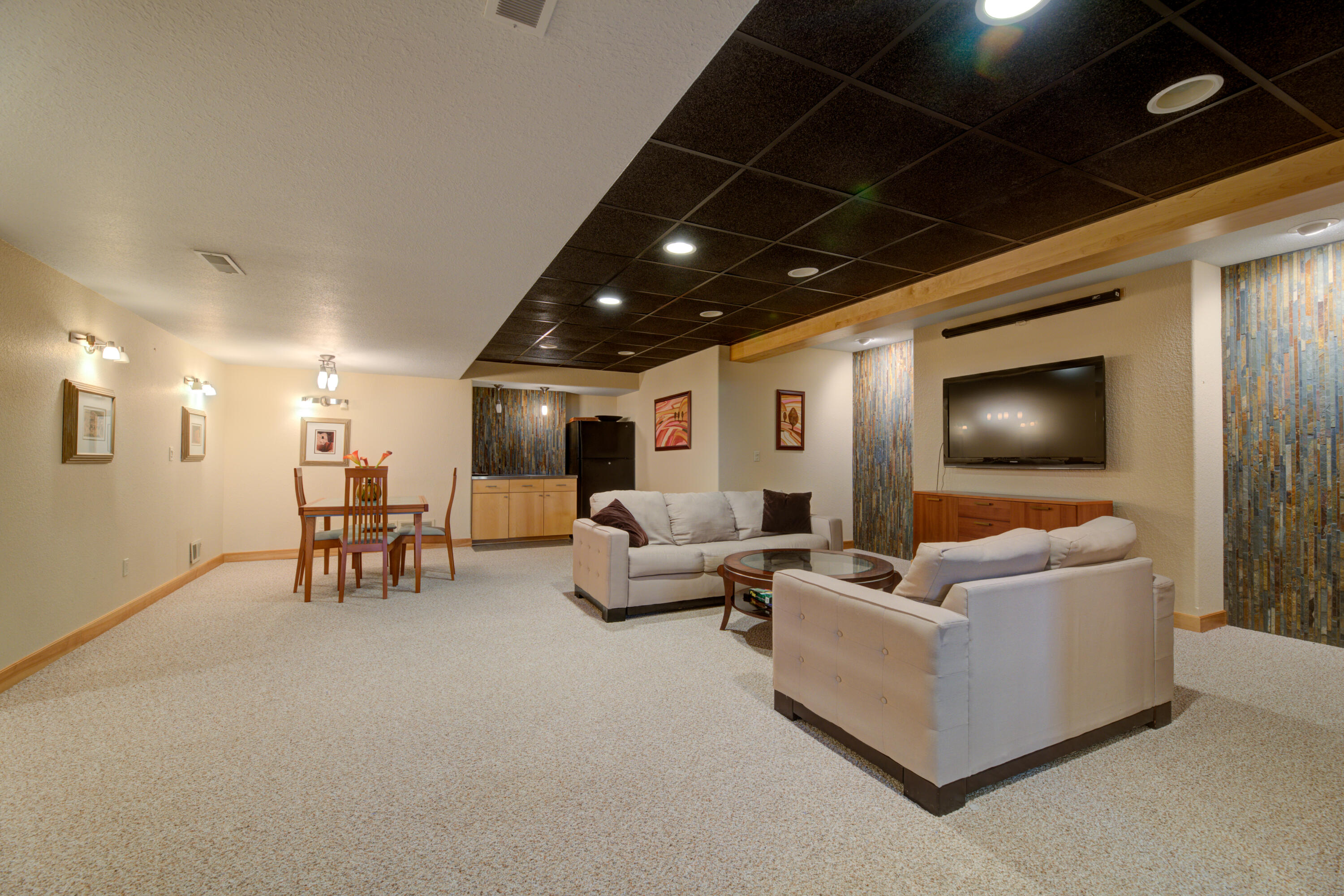 W287N8810 Center Oak Road Merton, WI 53029 - Photo 40 of 70 Rec Room