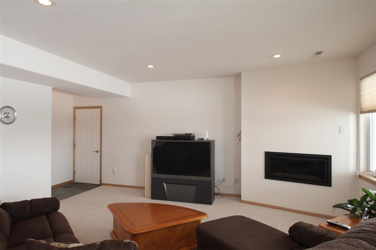 3132 East View Circle Drive Riverside, IA 52327 - Photo 14 of 25 Gallery Image 14
