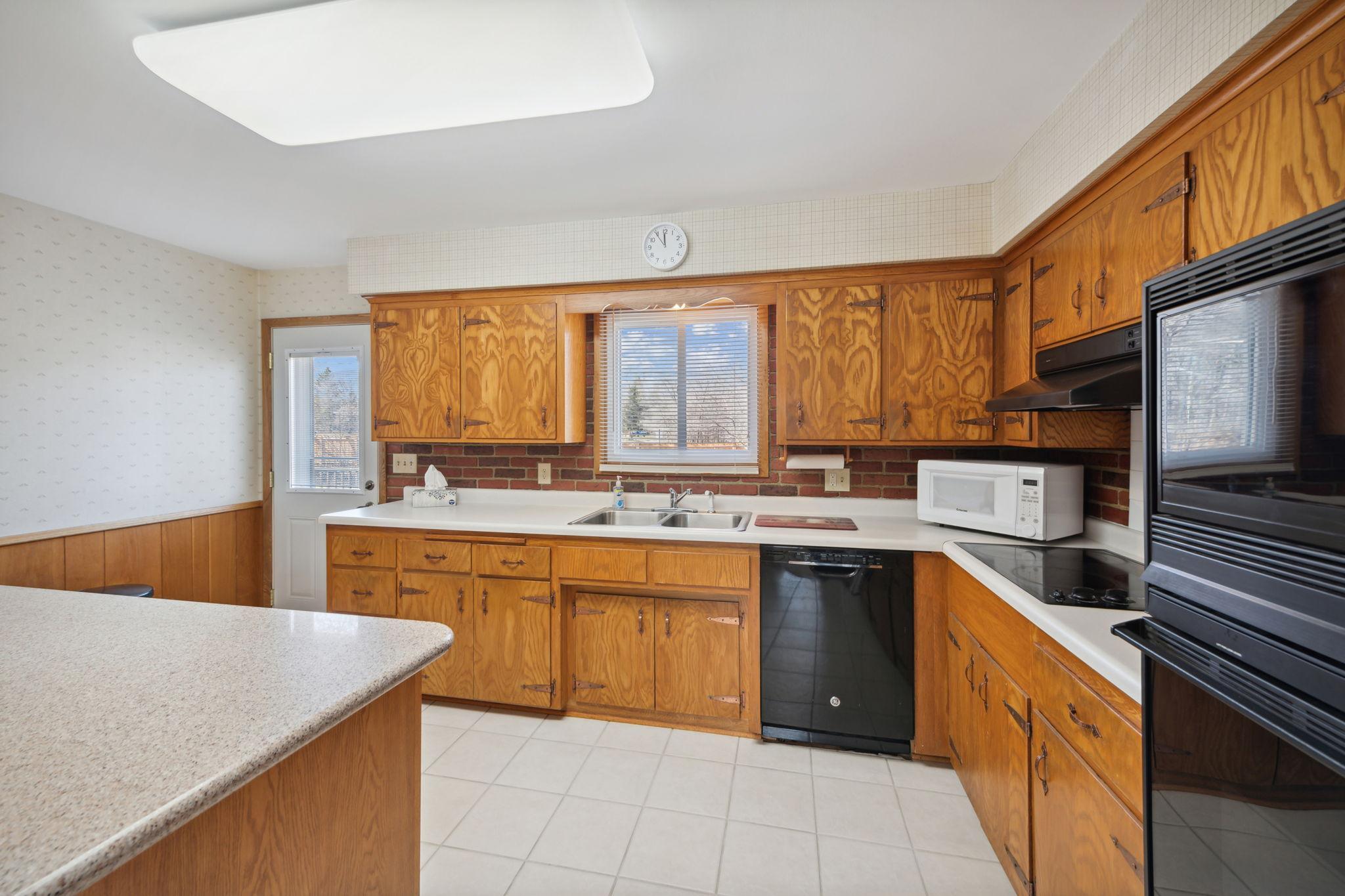 85 West Road Circle Pines, MN 55014 - Photo 13 of 30 Gallery Image 13