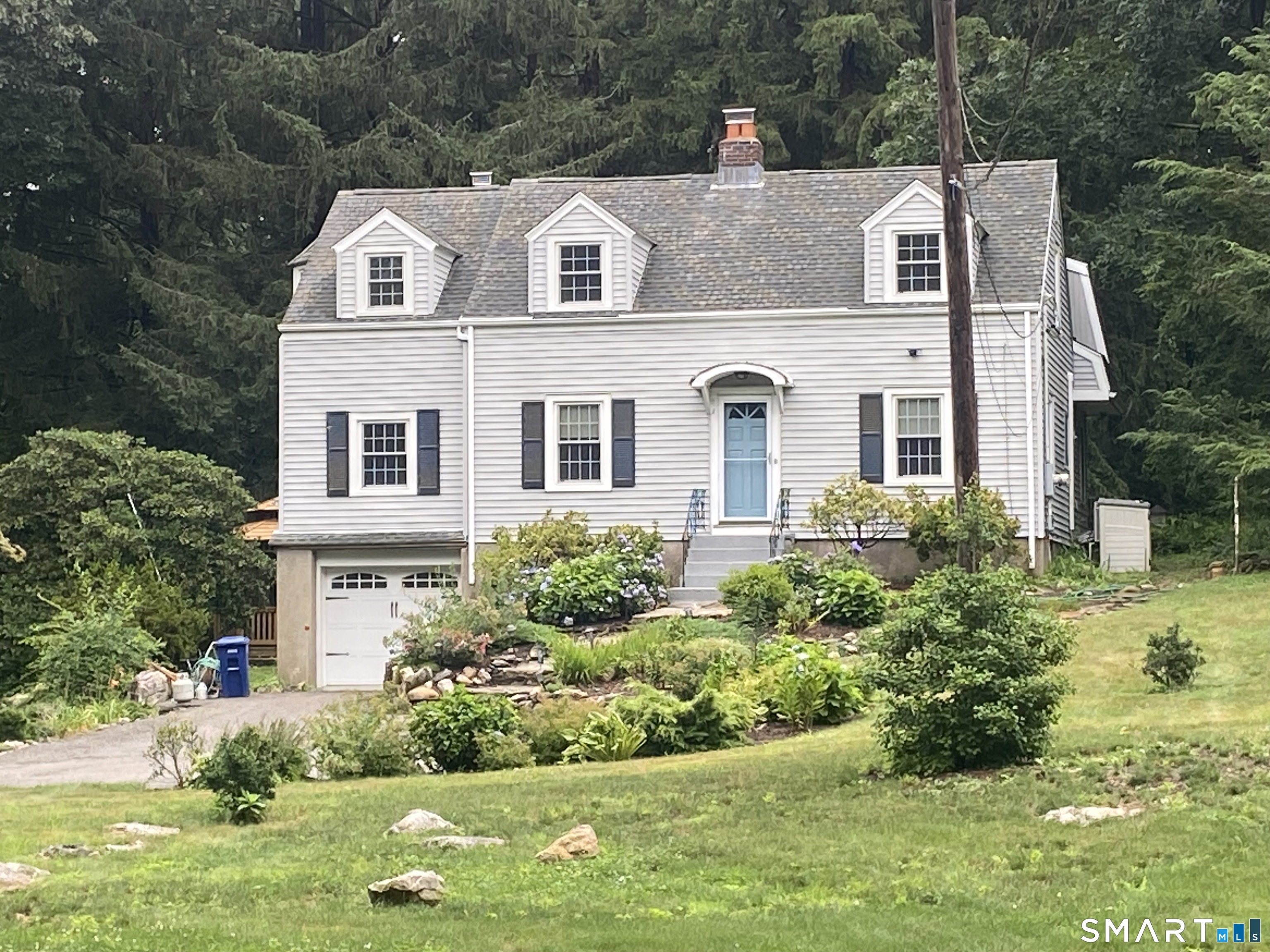 1003 Garden Road Orange, CT 06477 - Photo 1 of 17