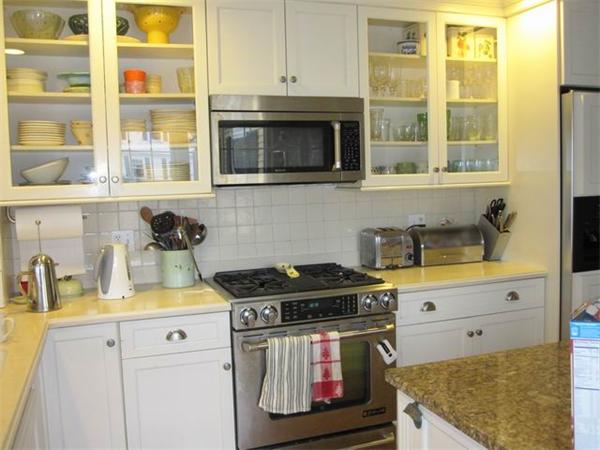 6 West Side Road Milton, MA 02186 - Photo 2 of 4 Gallery Image 2