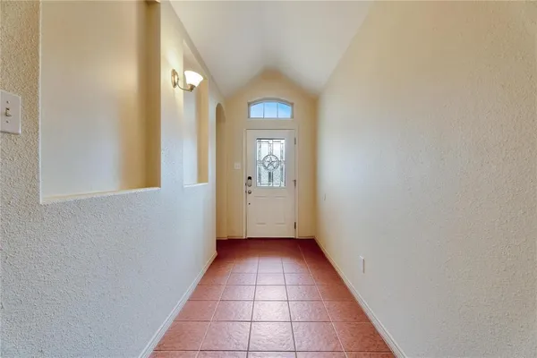 $2,400 | 4816 Sapphire Lane, Granbury, TX 76049