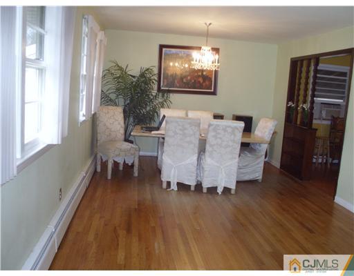 119 McGuffy Road Somerset, NJ 08873 - Photo 2 of 15 Gallery Image 2