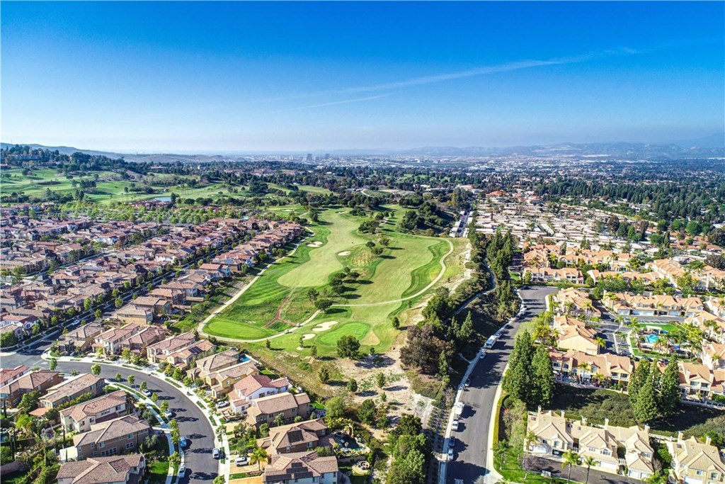 11 Silveroak Aliso Viejo, CA 92656 - Photo 41 of 41 an aerial view of a city