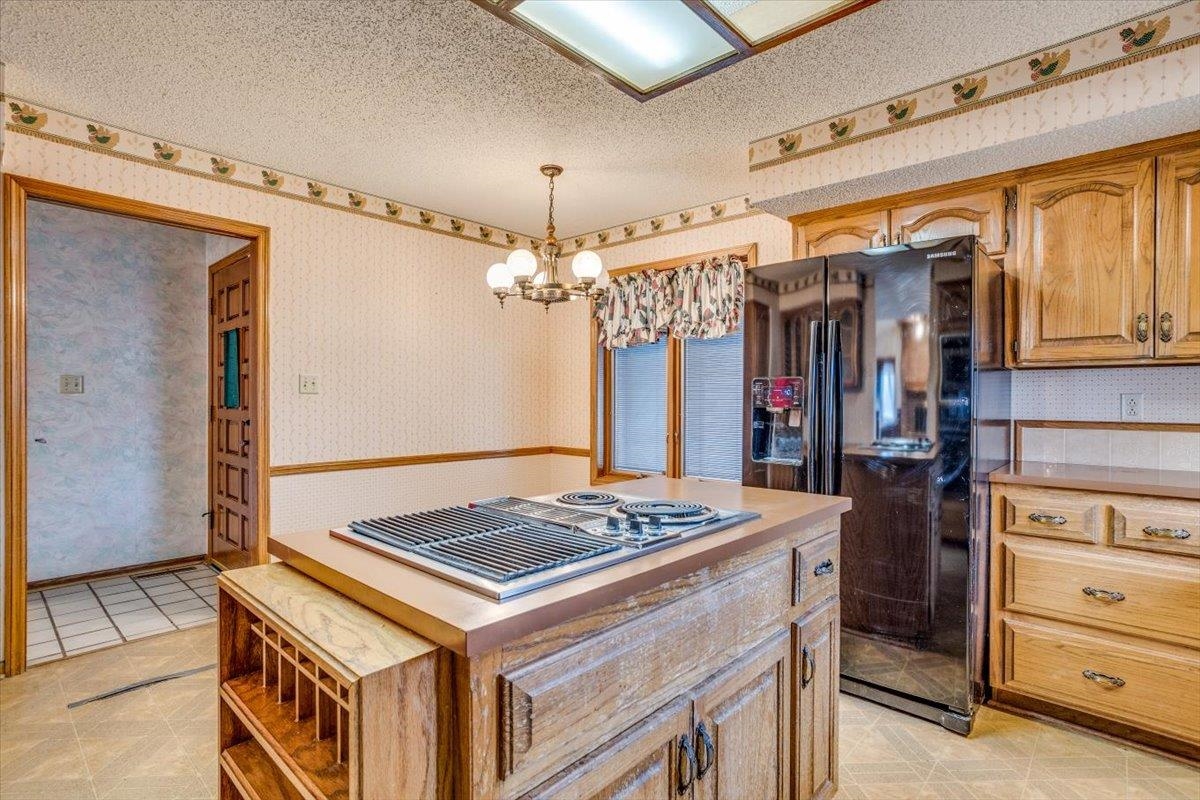 795 South Whippoorwill Road Derby, KS 67037 - Photo 15 of 36