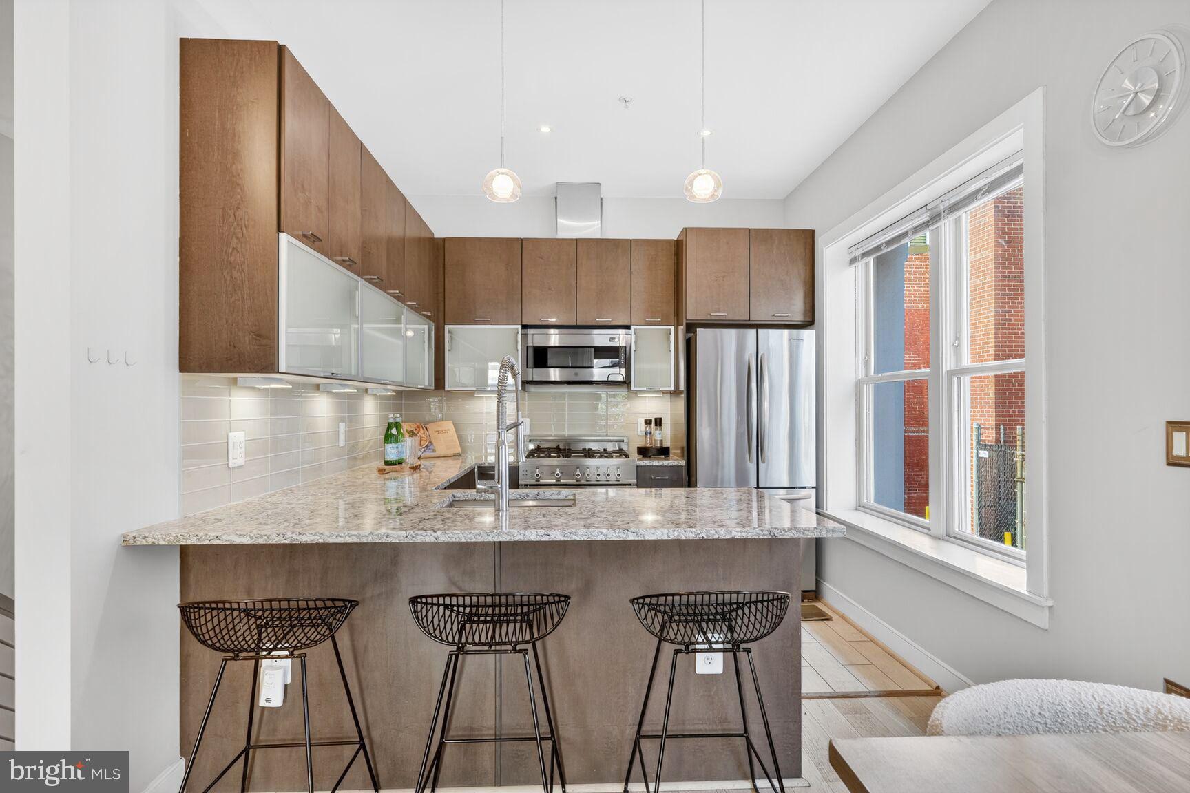 2142 O Street Northwest, Unit 100 Washington, DC 20037 - Photo 6 of 14