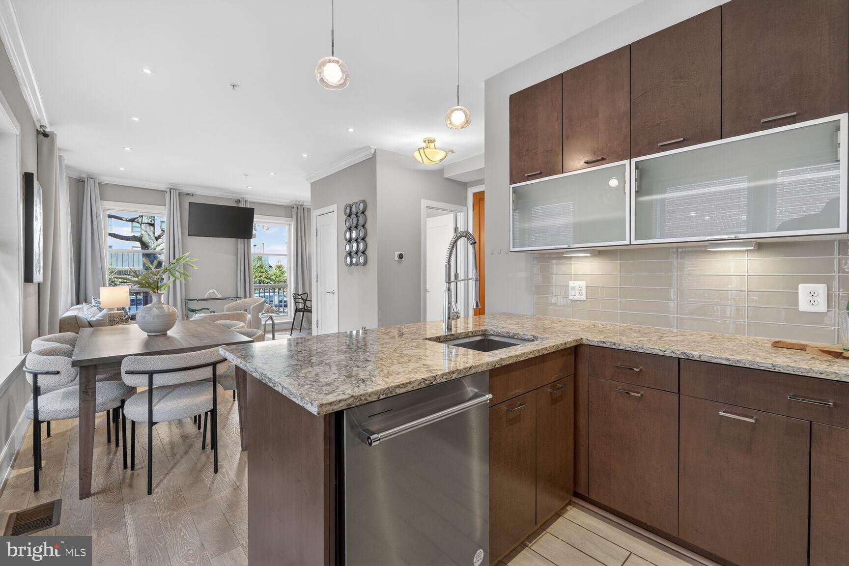 2142 O Street Northwest, Unit 100 Washington, DC 20037 - Photo 8 of 14