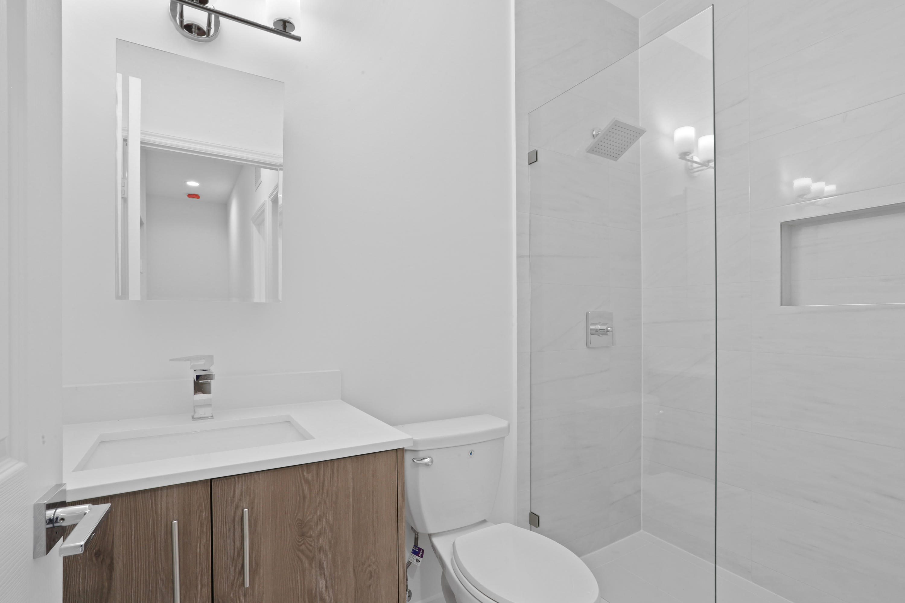 1350 Crystal Way, Unit 107 Delray Beach, FL 33444 - Photo 29 of 34 IMG_3141