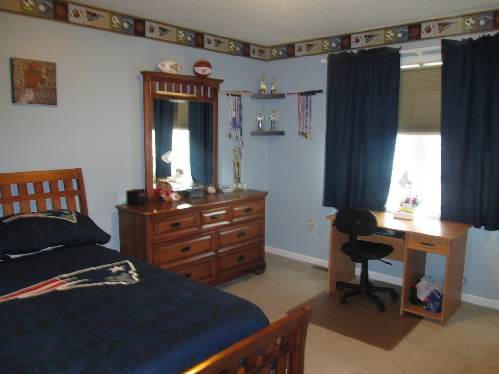 28 Jimmy Court Springfield, MA 01104 - Photo 11 of 22 Gallery Image 11